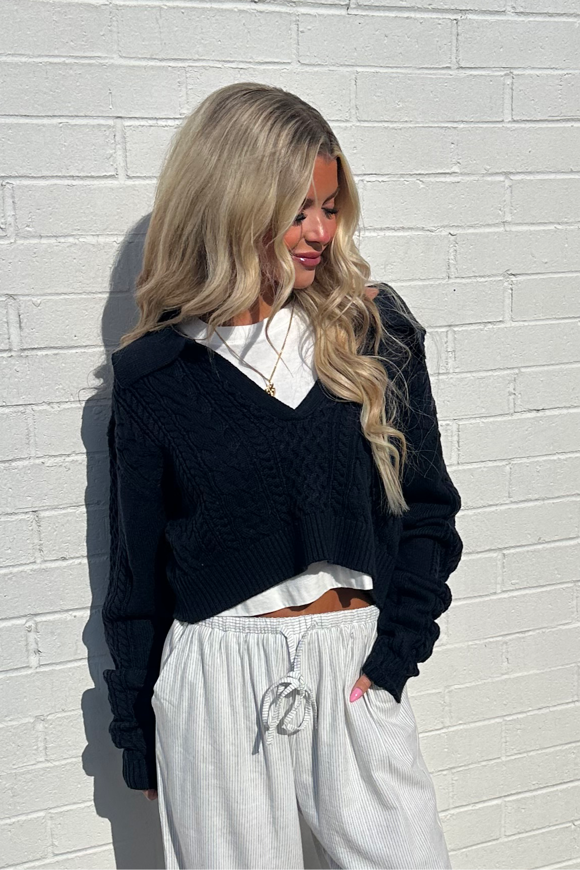 CROCHET CROP SWEATER