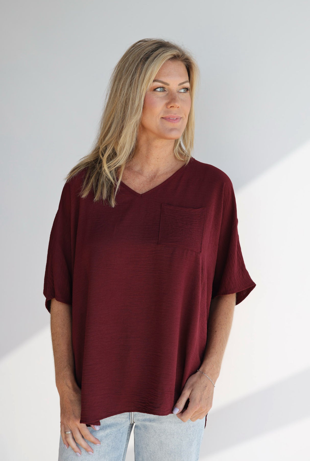 STAPLE POCKET TOP