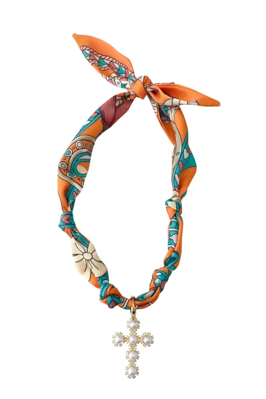 PALMAS SCARF NECKLACE