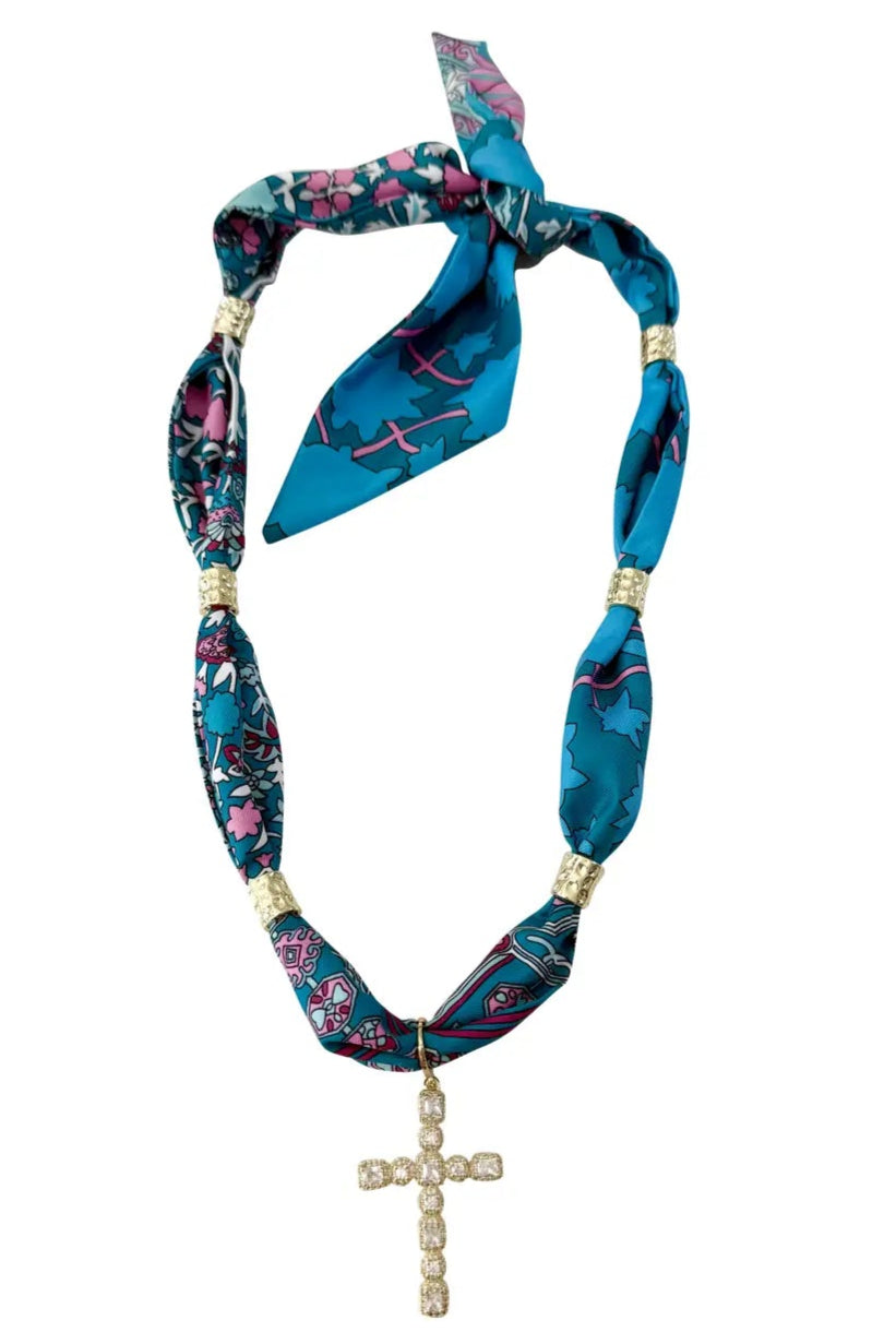 LAURIE SCARF NECKLACE