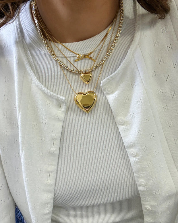 LARGE CORA HEART NECKLACE