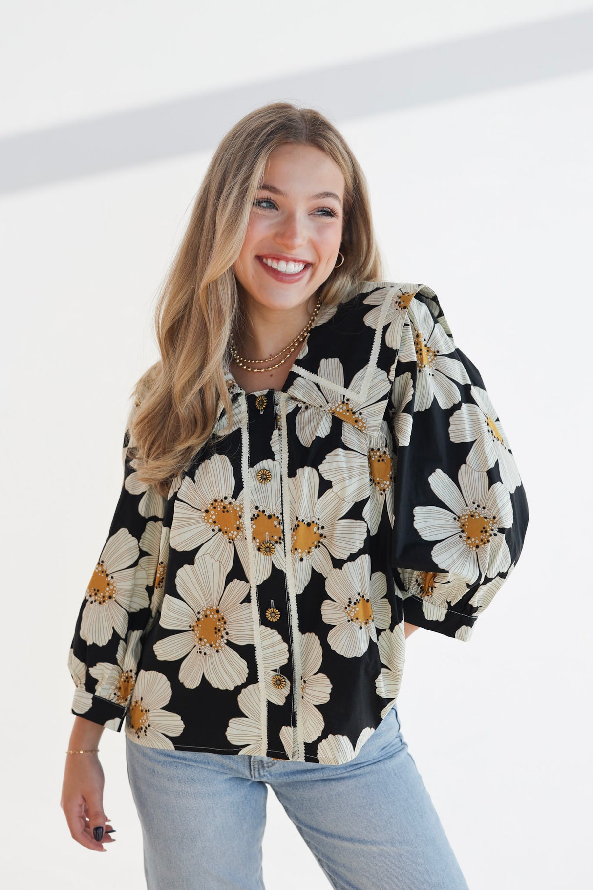 PICKED FOR YOU COLLAR TOP