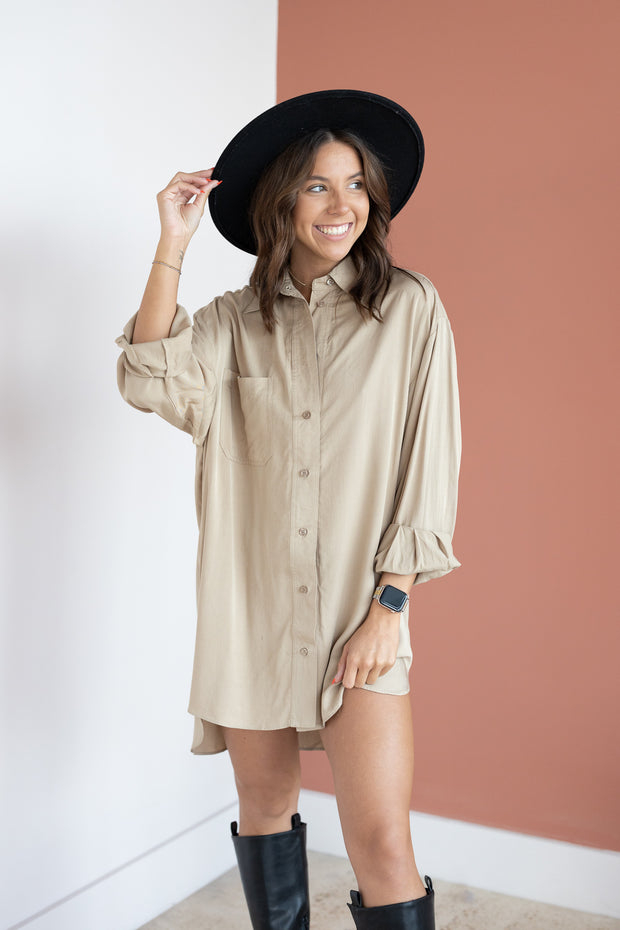 MONDAY OVERSIZED BUTTON UP