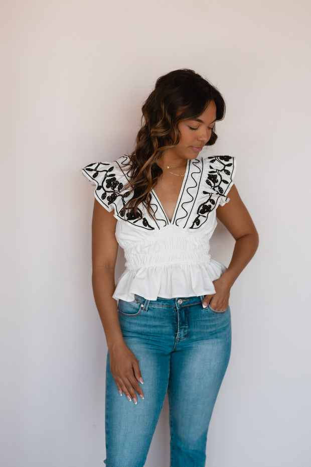LILA LINEN EMBROIDERED TOP