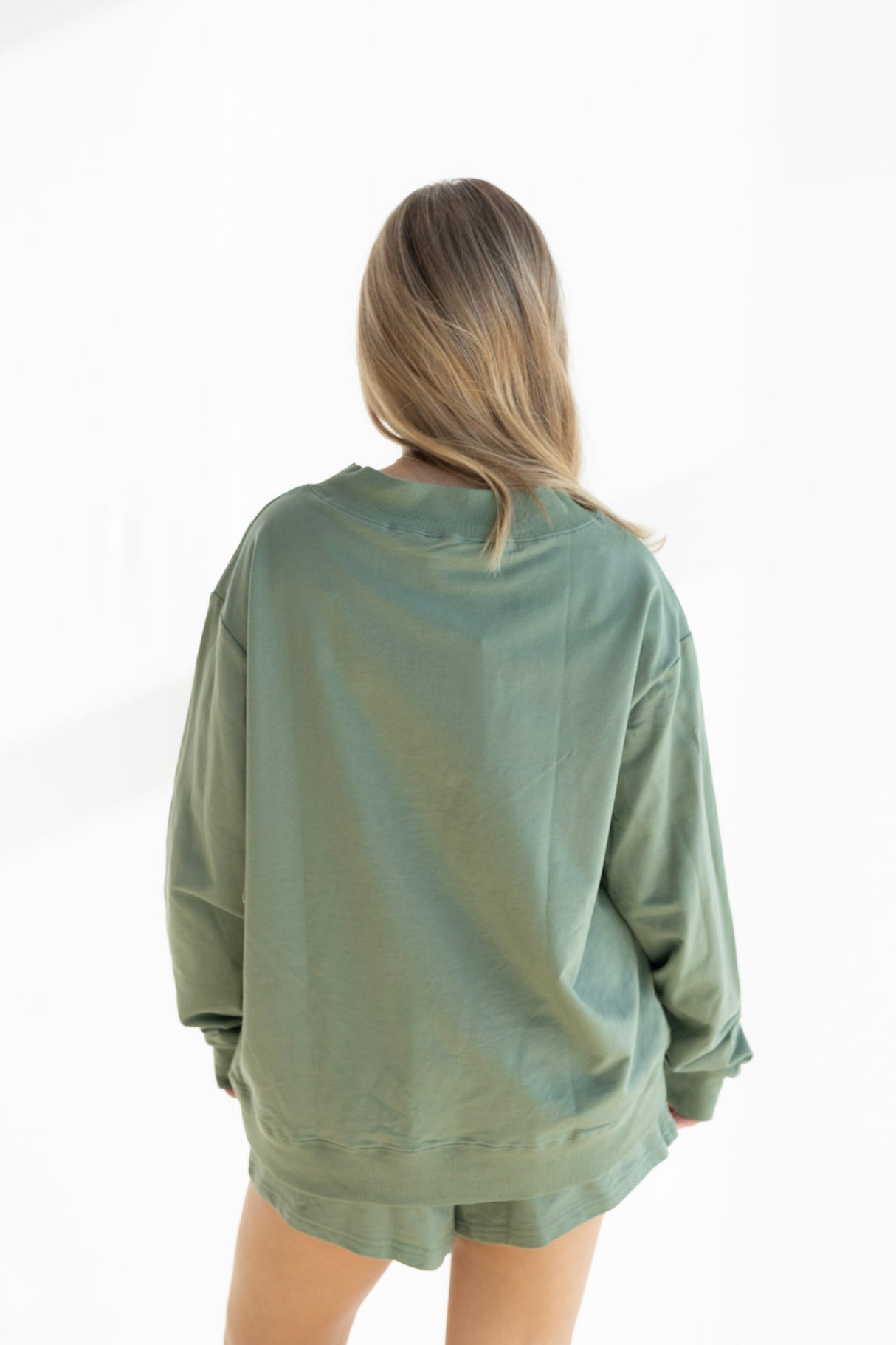 MOCK NECK TERRY SWEATSHIRT