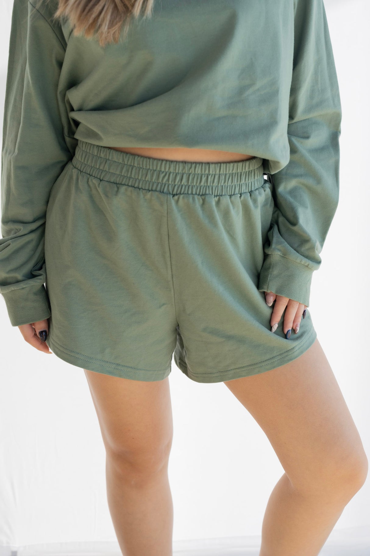 TERRY SWEATSHORT