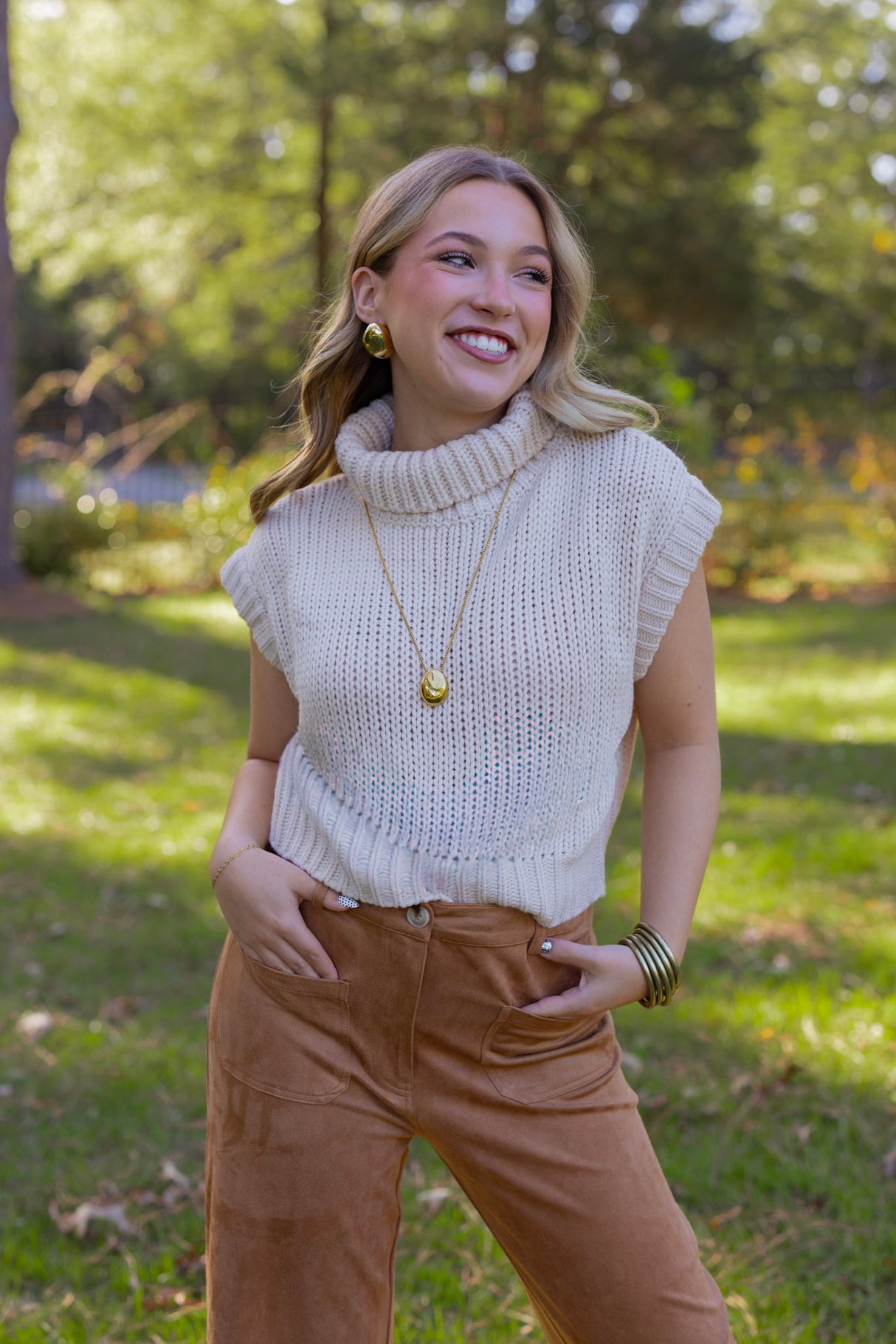 CROPPED TURTLENECK SWEATER