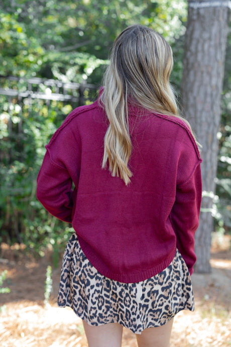BUTTON CROP CARDIGAN