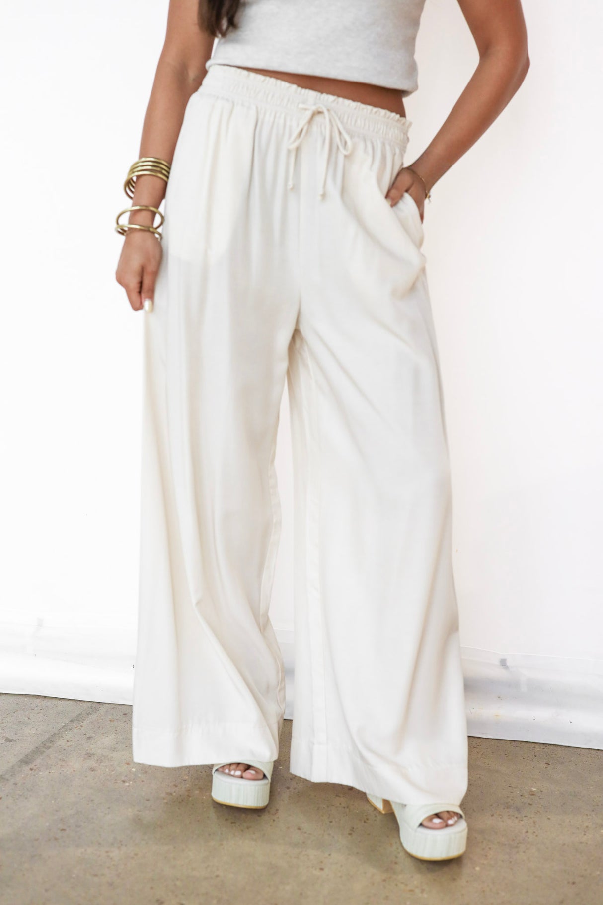 Willow Wide Leg Drawstring Pants