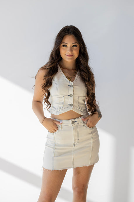 PEARL CROP FITTED VEST
