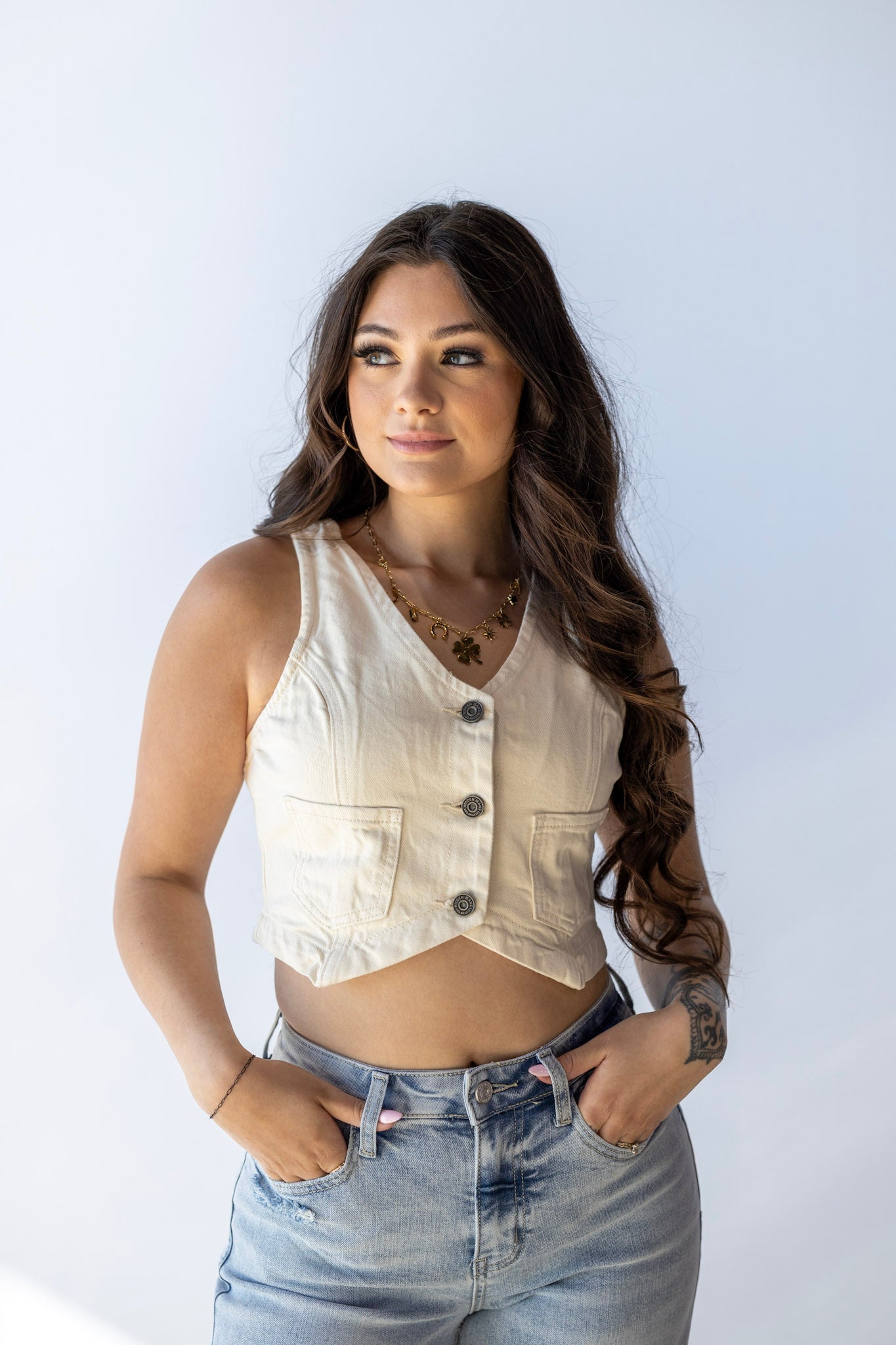 ERIN CROP FITTED VEST