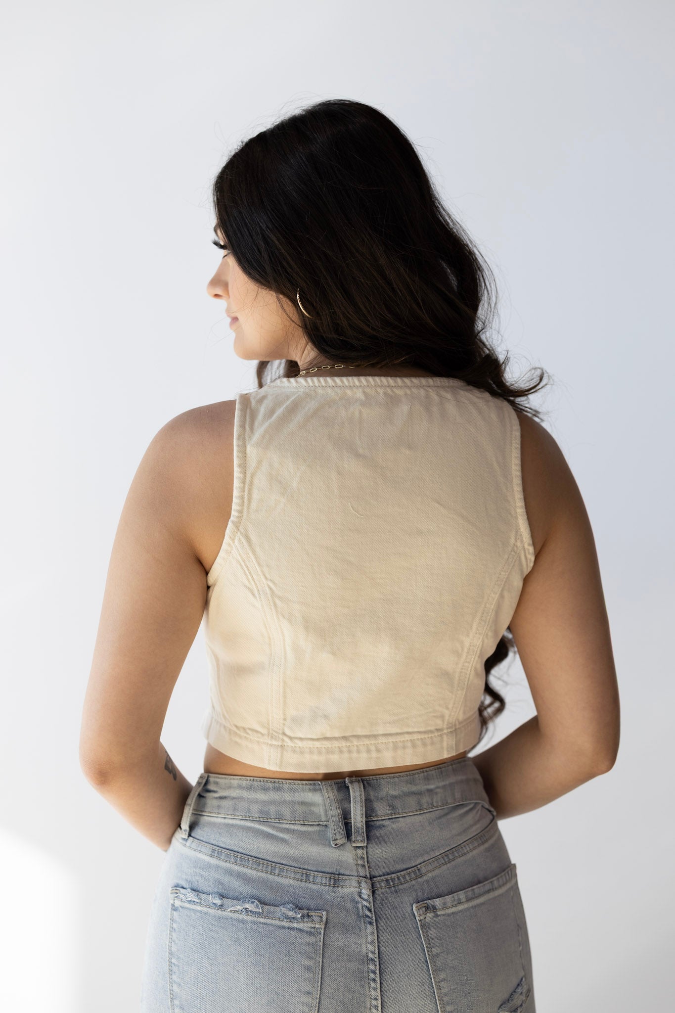 ERIN CROP FITTED VEST