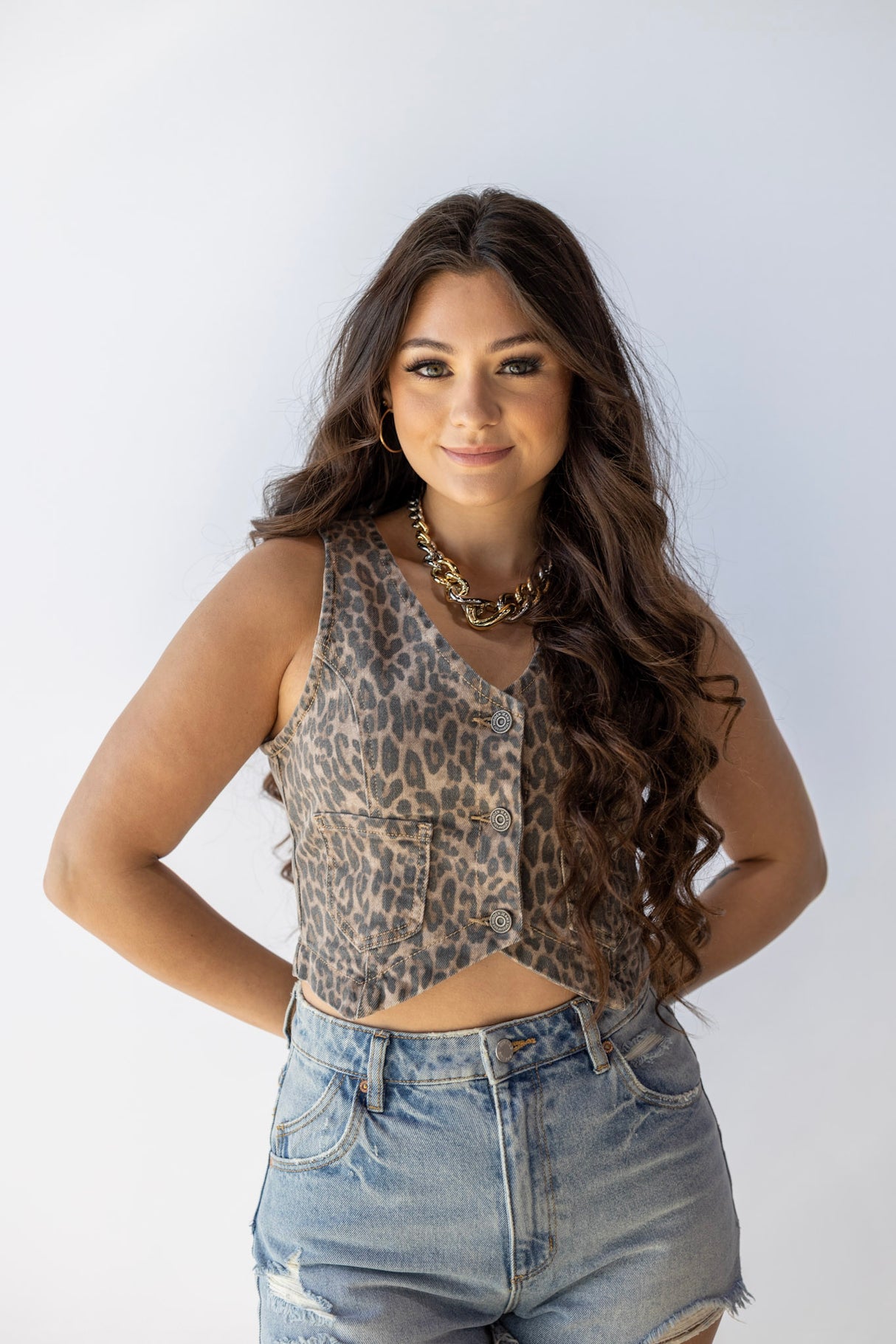 LEOPARD FITTED VEST