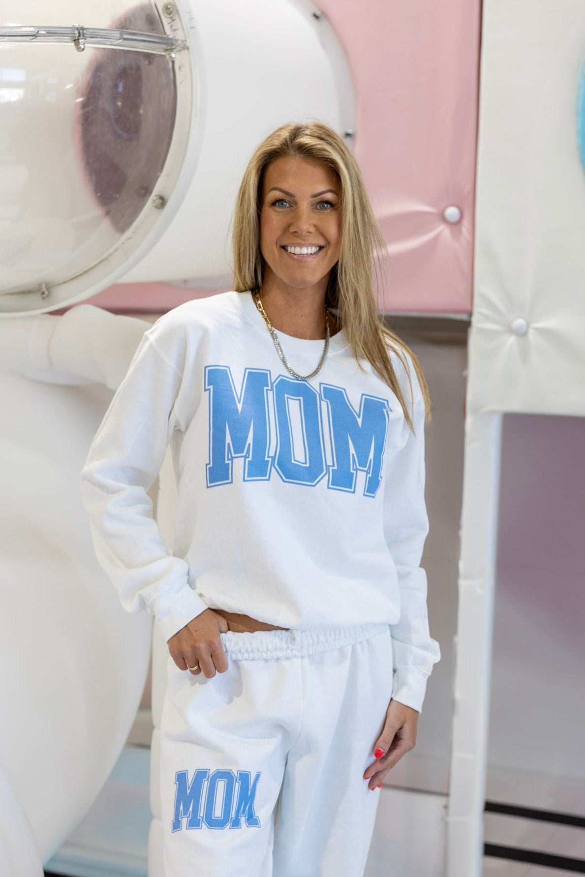 MOM BLUE SWEATSHIRT