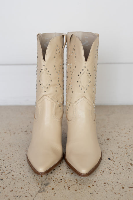 CASCADE BOOT