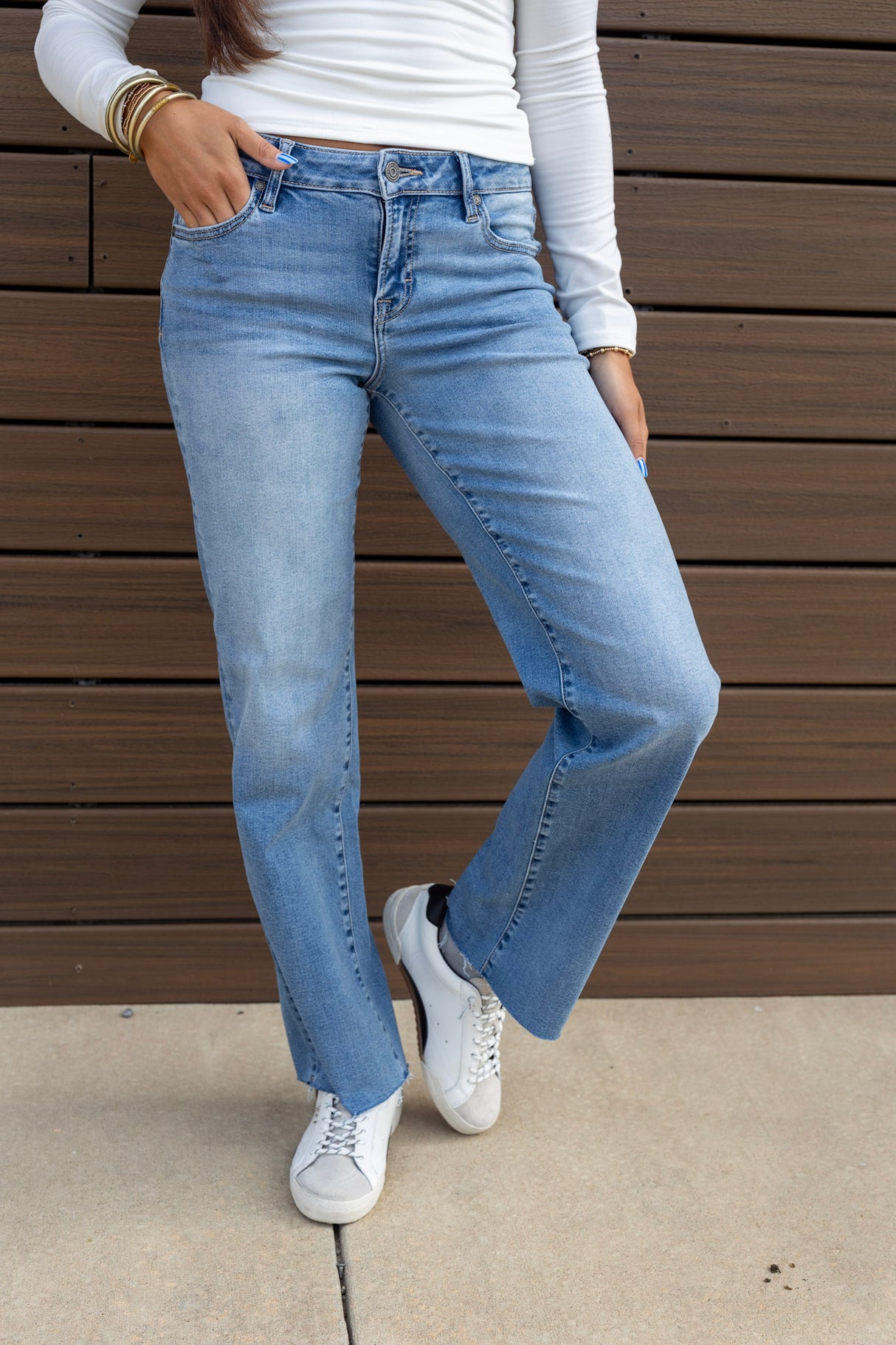 Ella Classic Mid Rise Straight