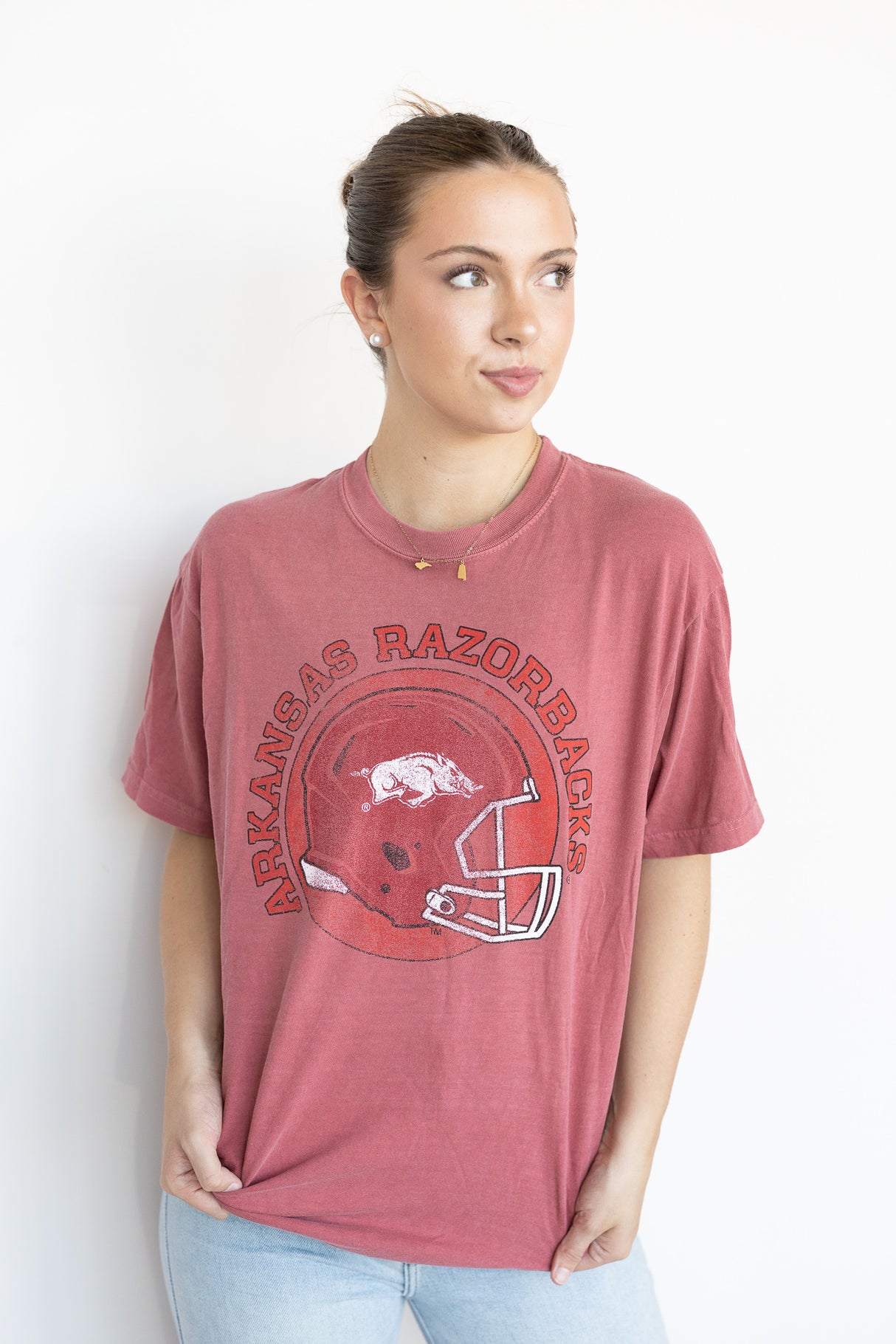 AR CIRCLE HELMET TEE