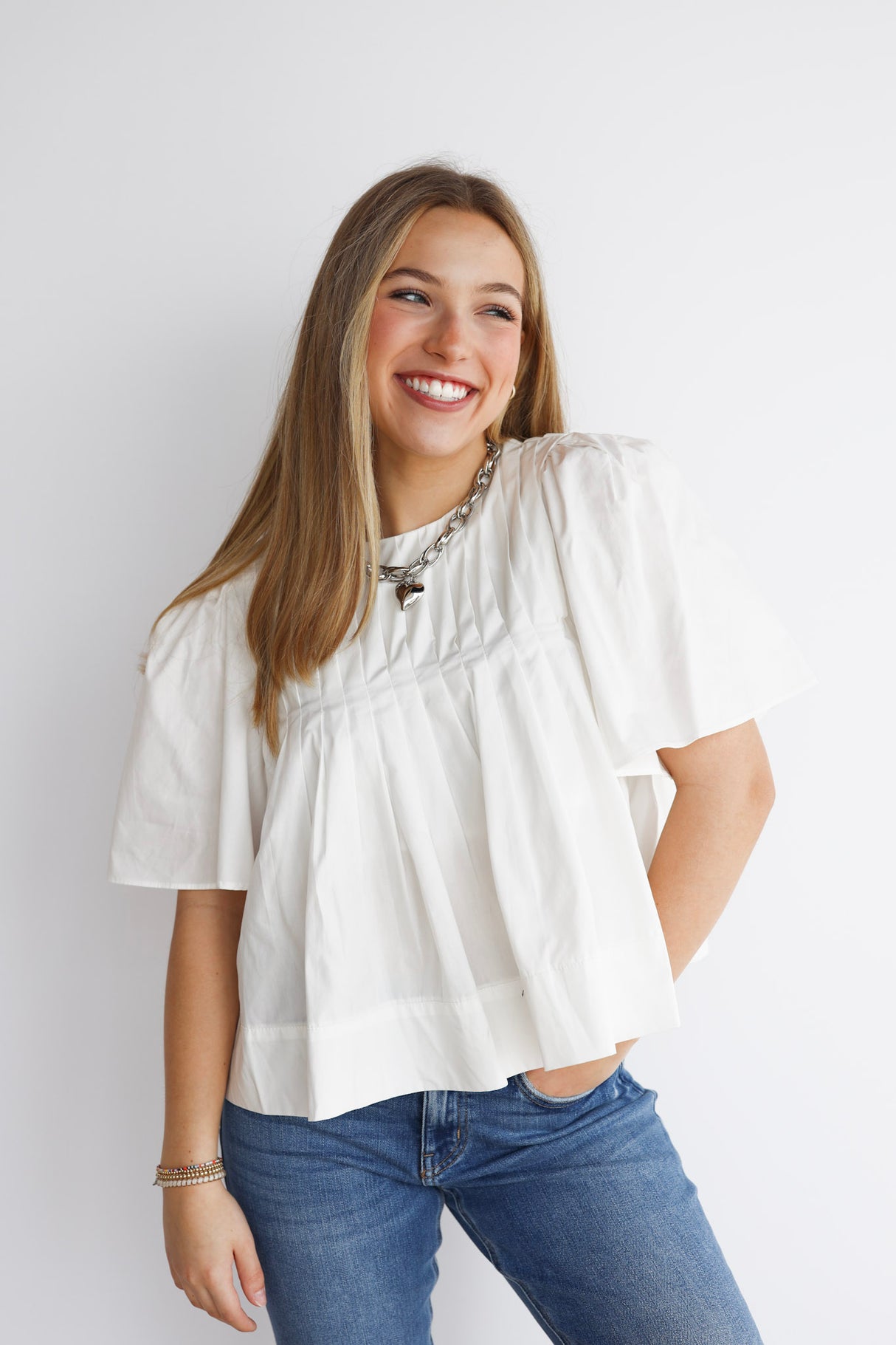 MIA PLEATED SLEEVE TOP