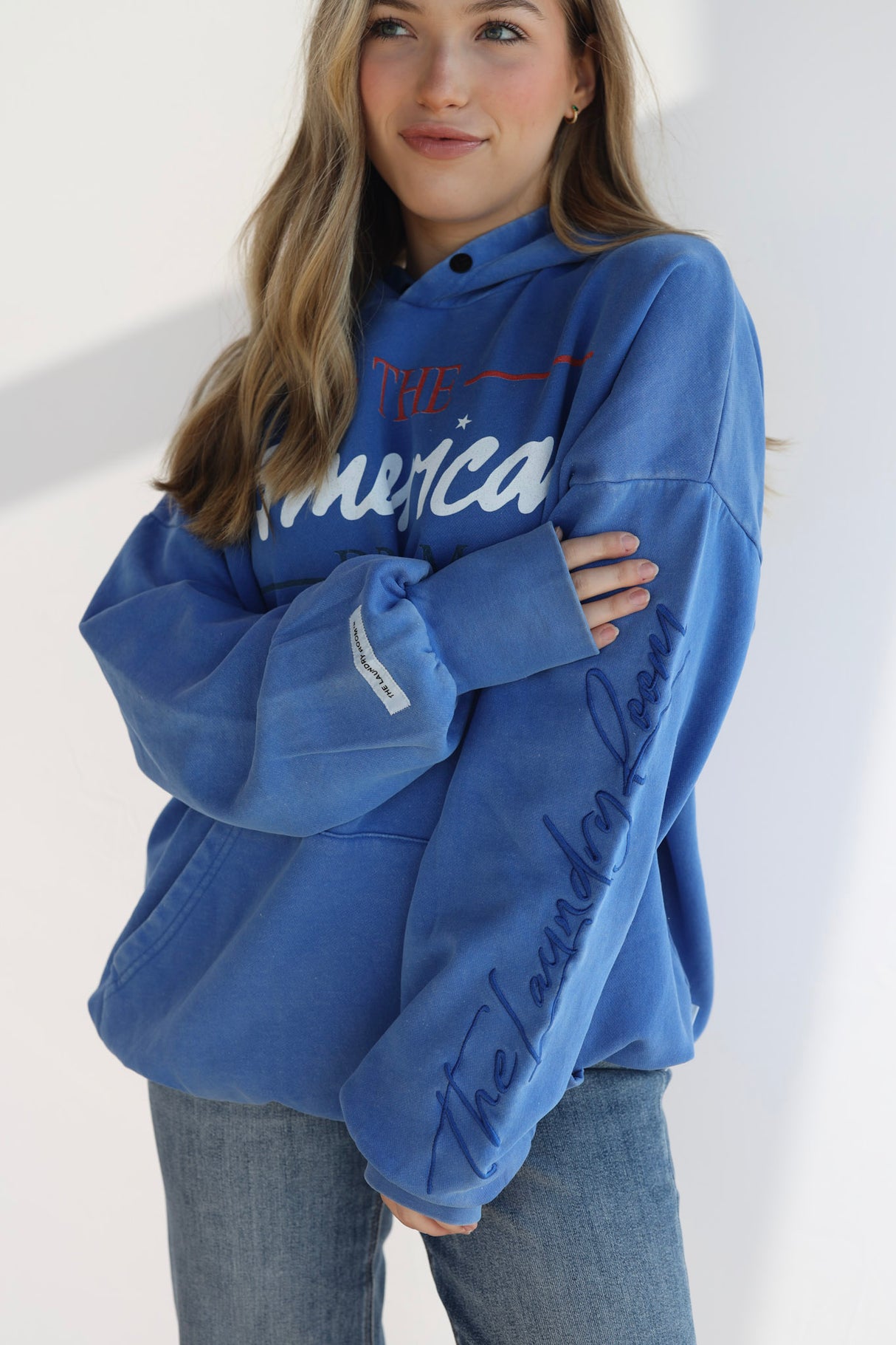 AMERICAN DAYDREAM HOODIE