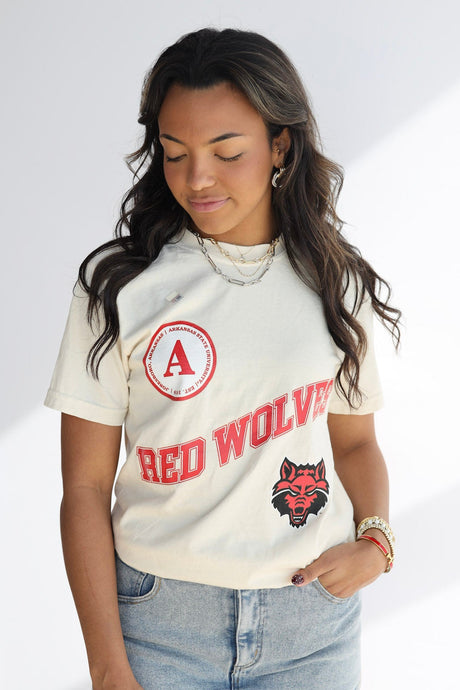 RED WOLVES BADGE TEE