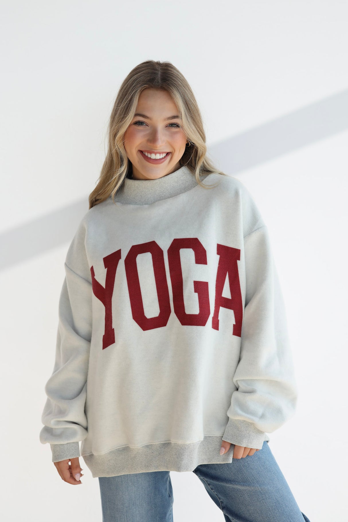 YOGA/PILATES REVERSE MOCKNECK