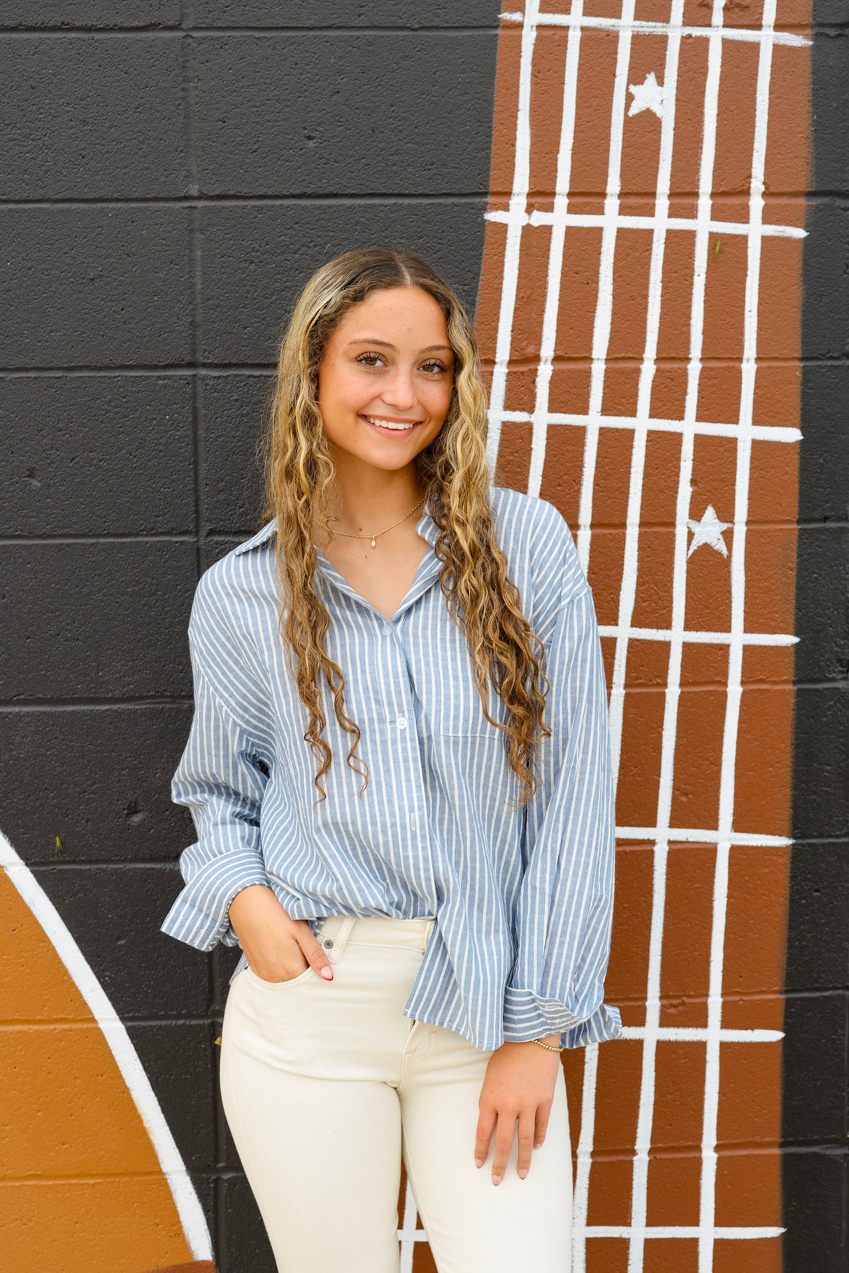CROP STRIPE BUTTON TOP