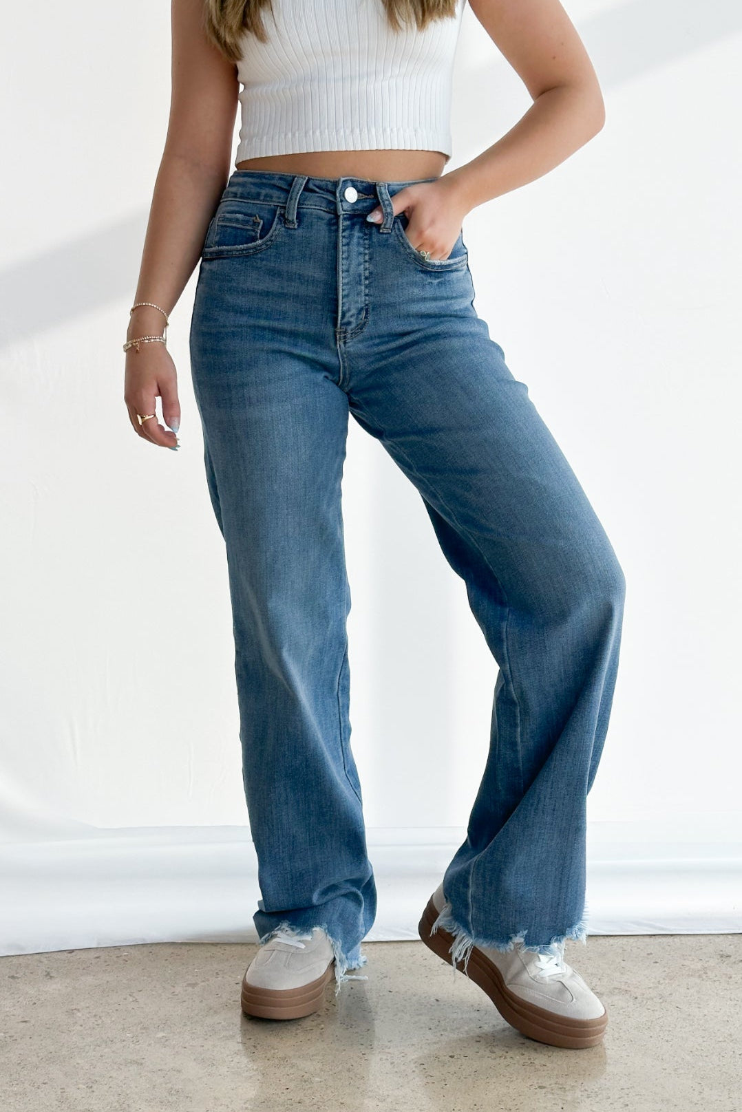 90S HIGH RISE LOOSE JEAN