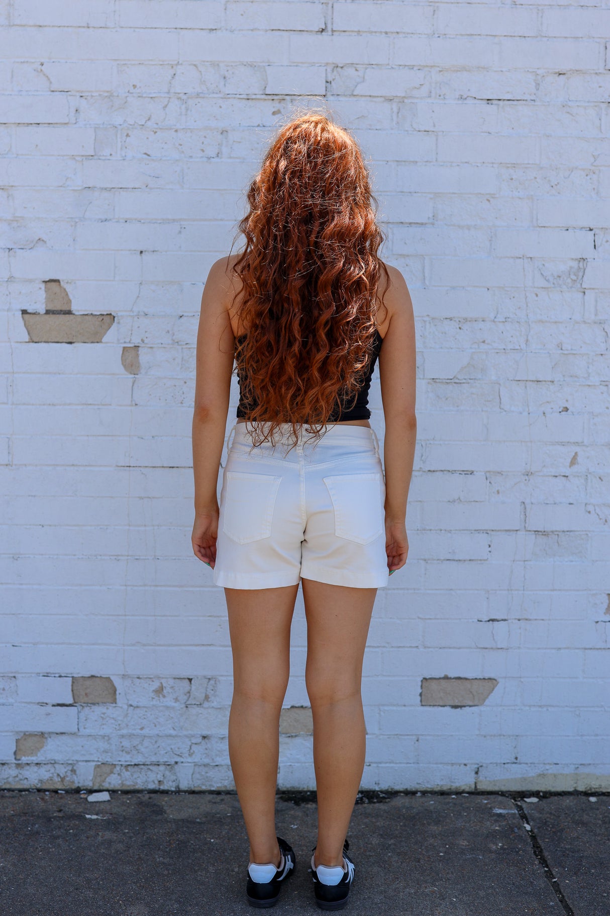 Lightweight Side Slit Short