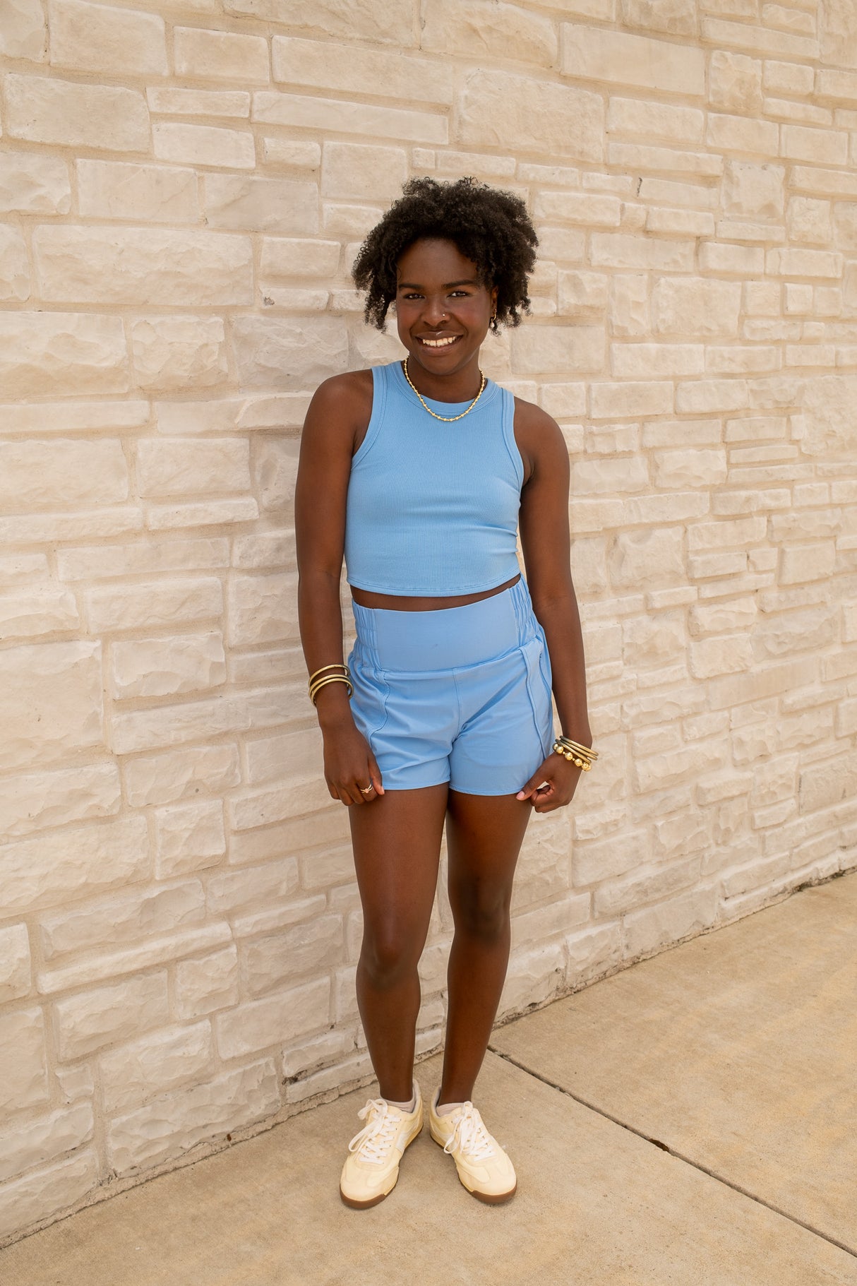 Contour Scallop Active Shorts