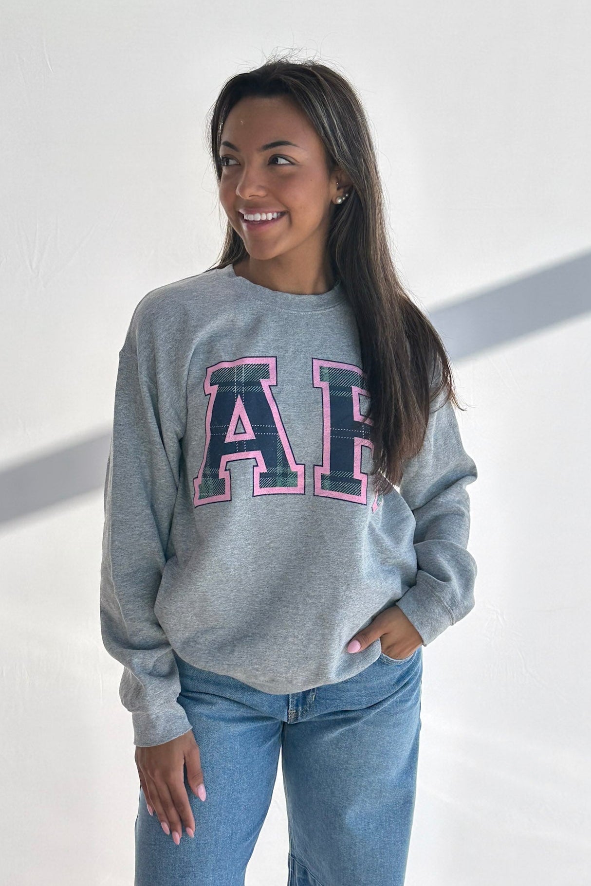 AR PLAID ARCH THRIFTED SWEATSHIRT