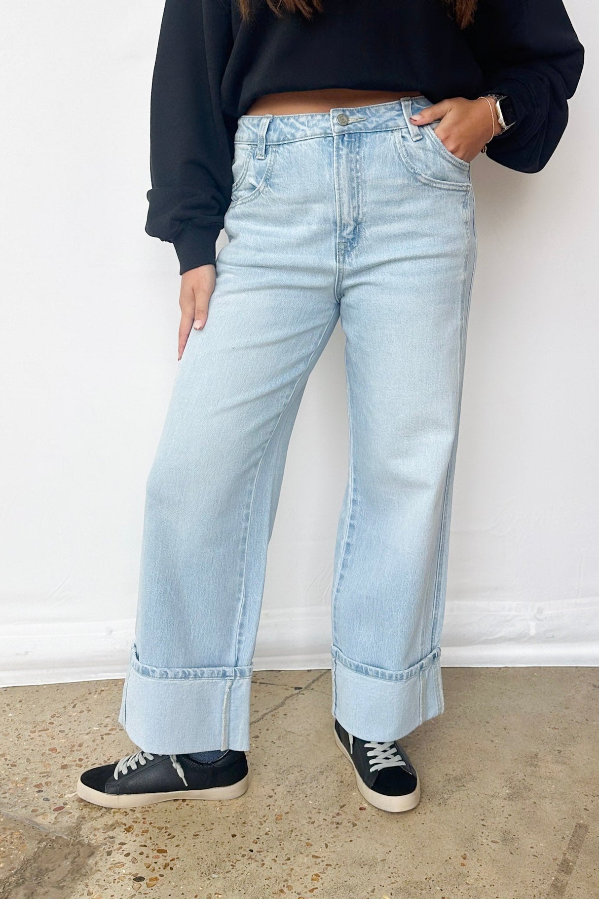 STREAMLINE CUFFED BAGGY JEAN