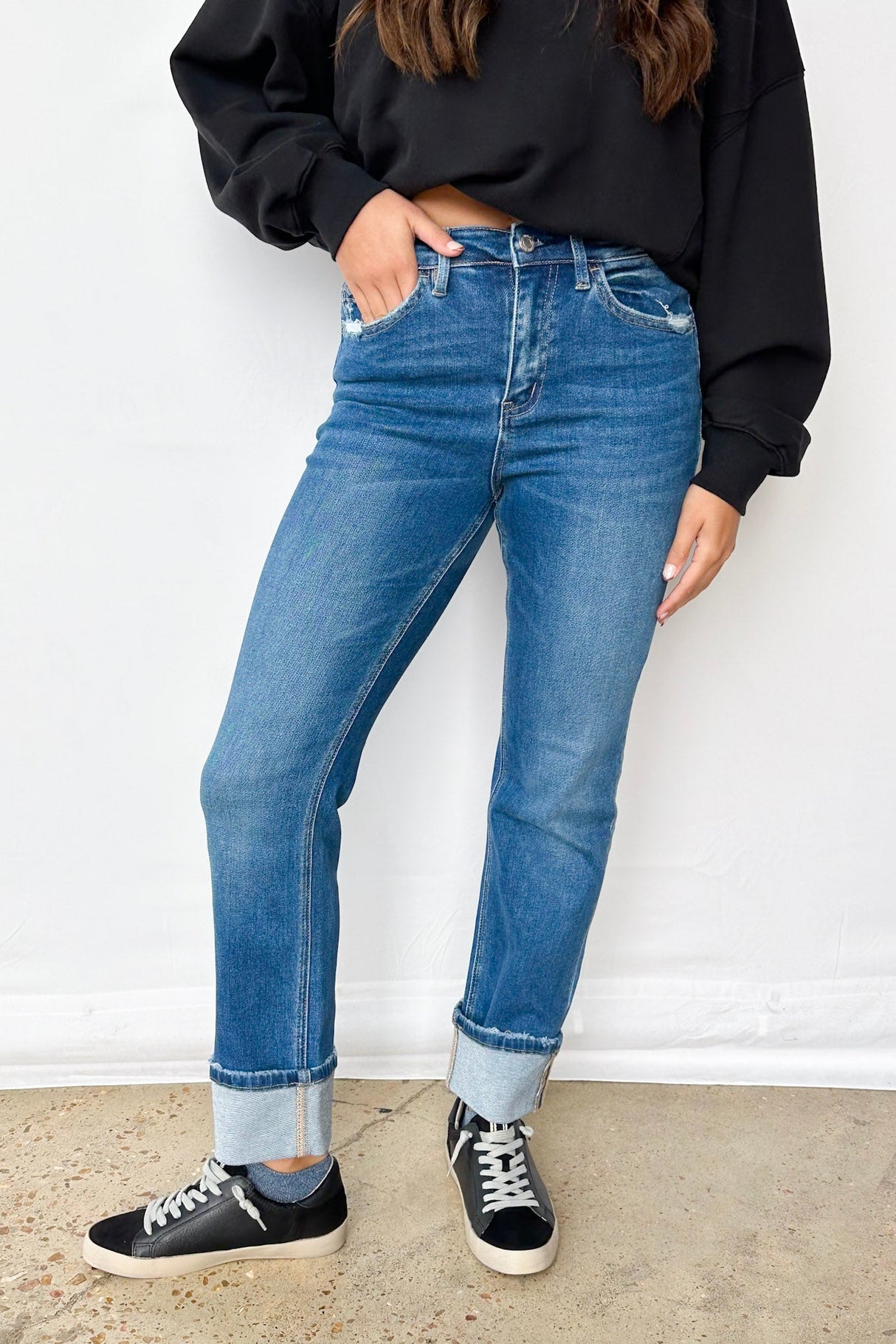 DAPHNE CUFFED ANKLE JEAN
