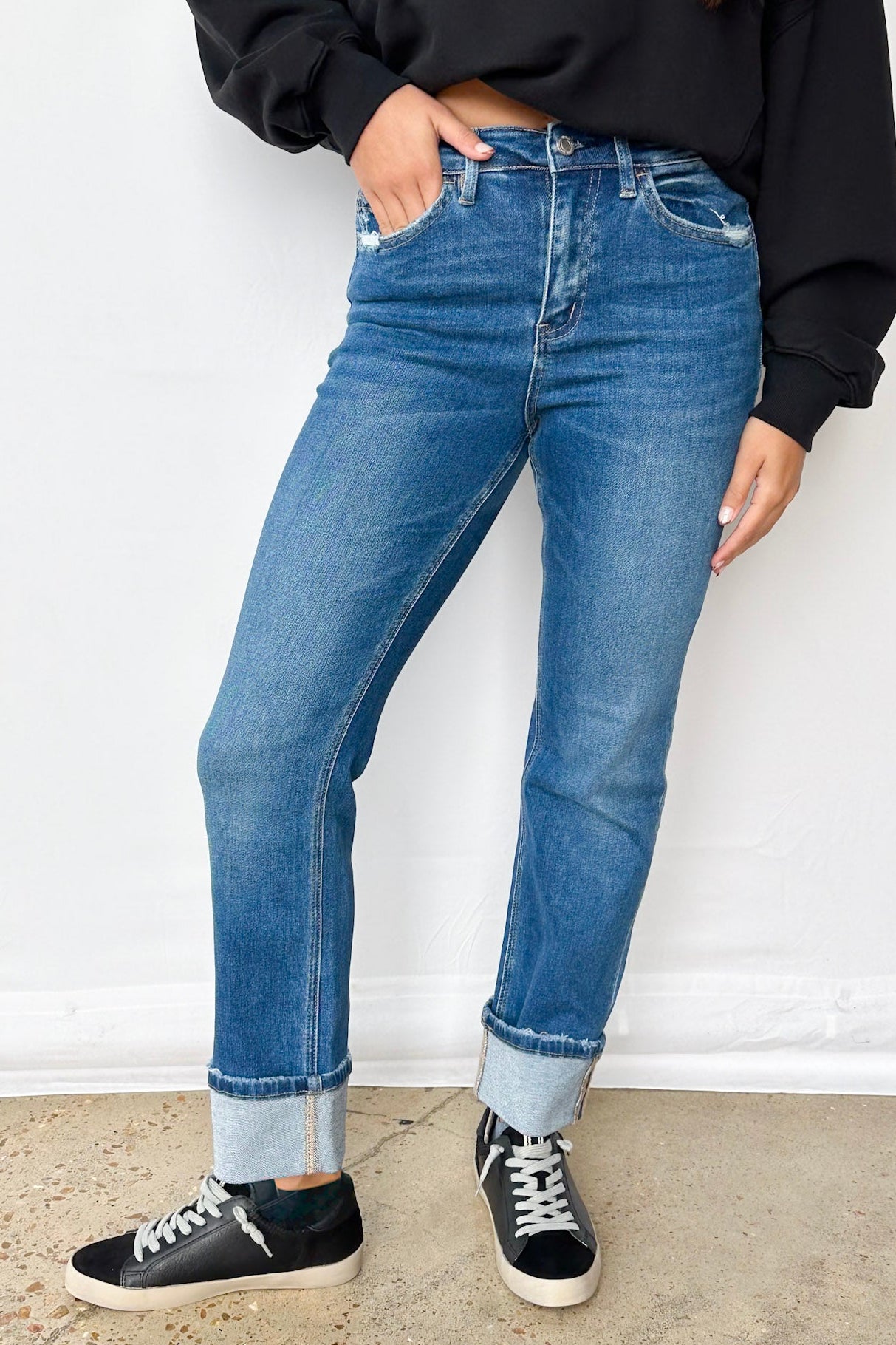 IMBLUE CUFFED SLIM STRAIGHT JEAN
