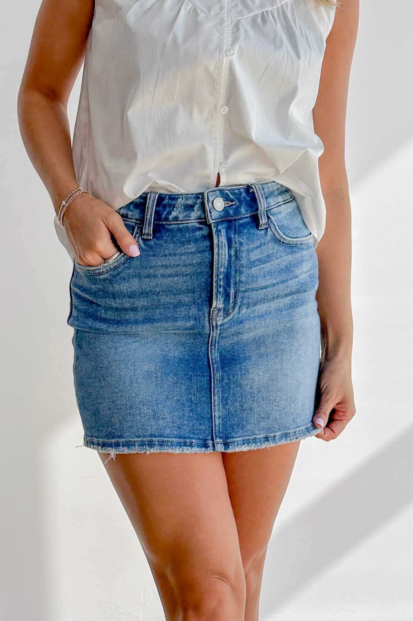 MACADAMIA MINI SKIRT