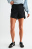 Contour Scallop Active Shorts