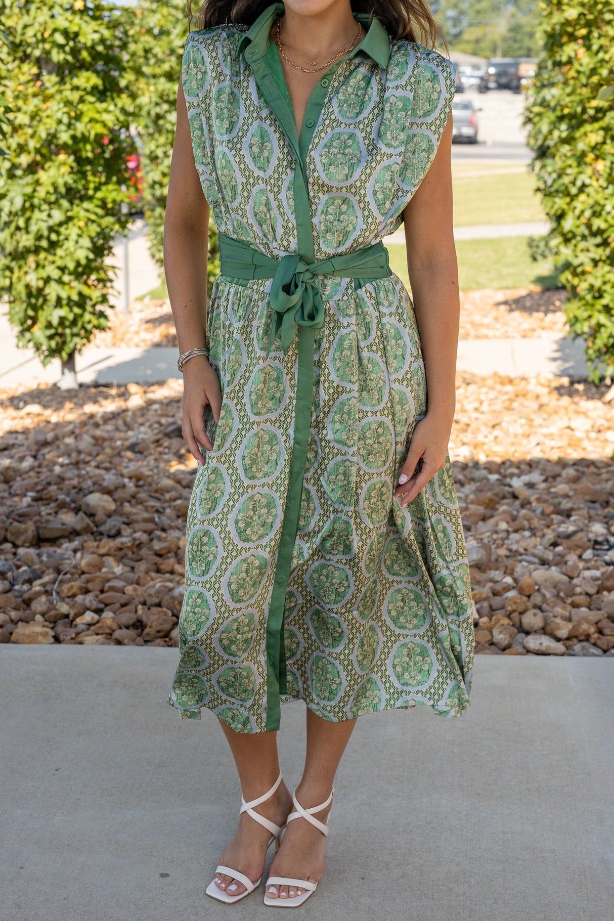 Sleeveless Pleat Belt Satin Print Shirt Midi