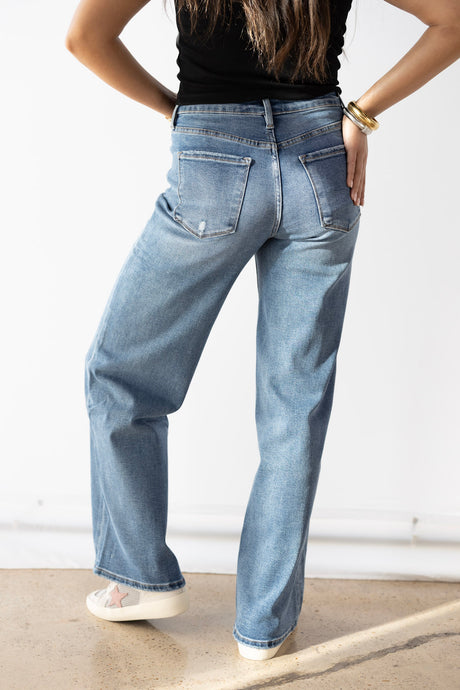 SUPER BAGGED HIGH RISE JEAN
