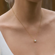 ENAMORED PEARL NECKLACE
