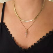 DOUBLE CROSSED LAYER NECKLACE