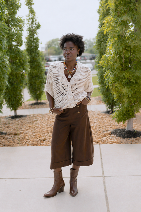 Chunky Open Knit Button Vest