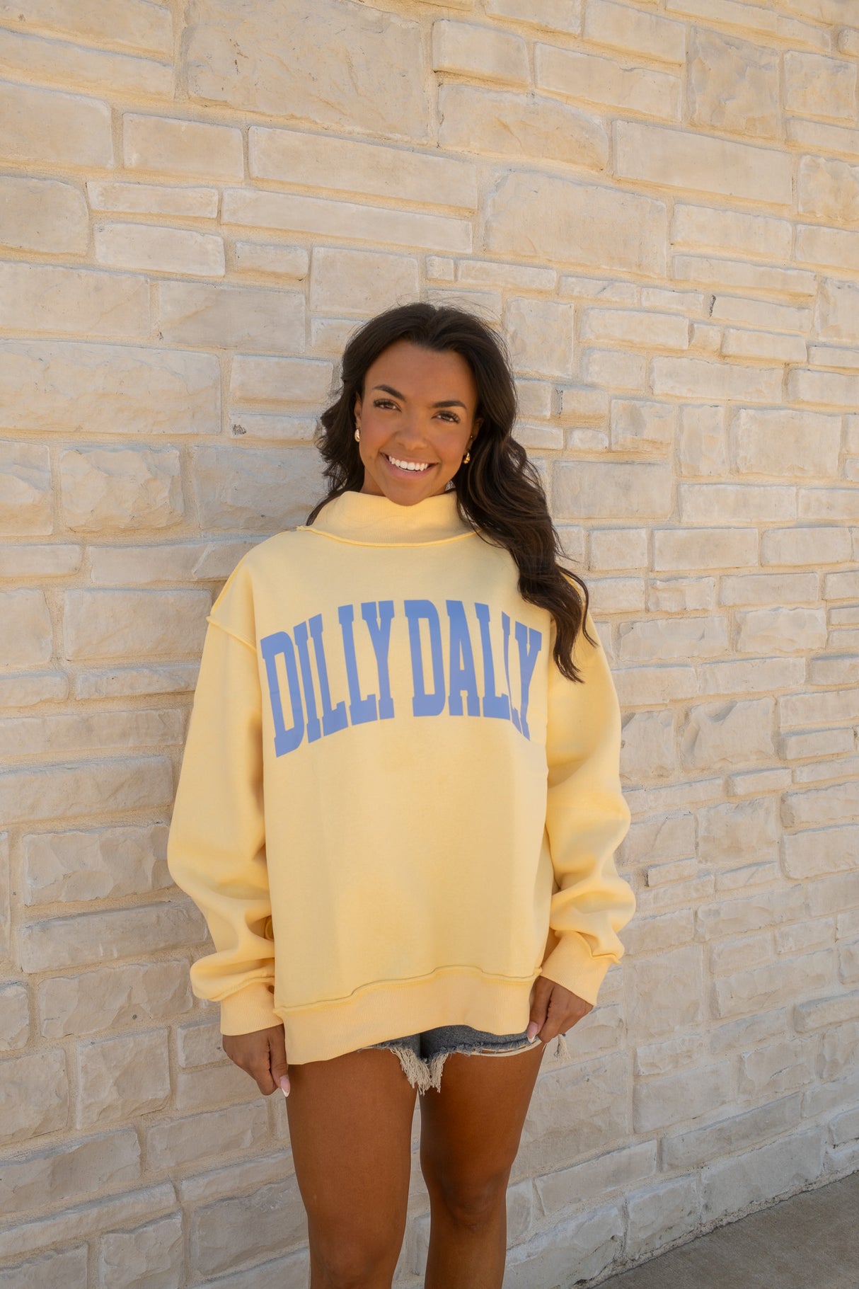 Dilly Dally Mockneck Sweatshirt