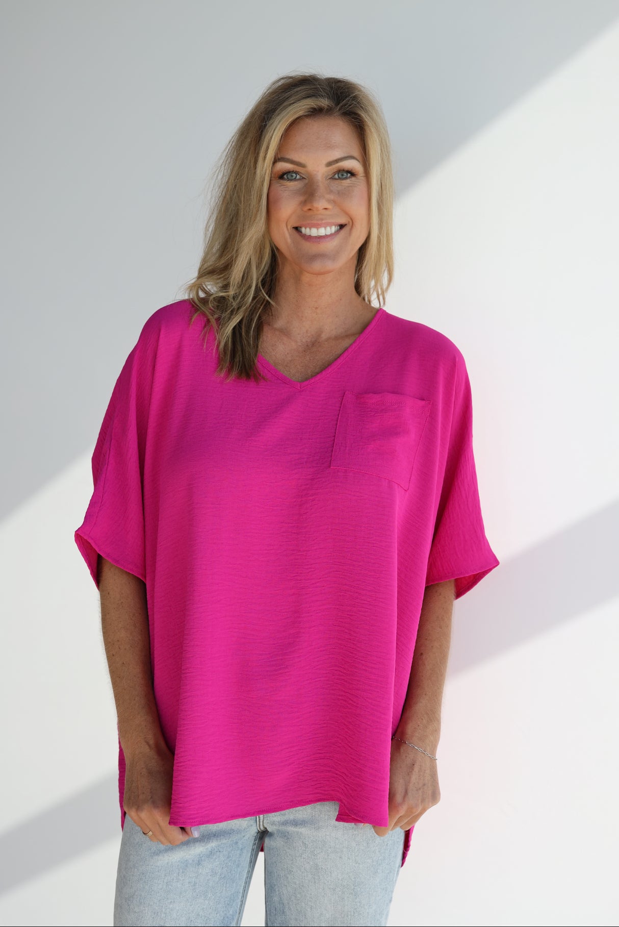 STAPLE POCKET TOP