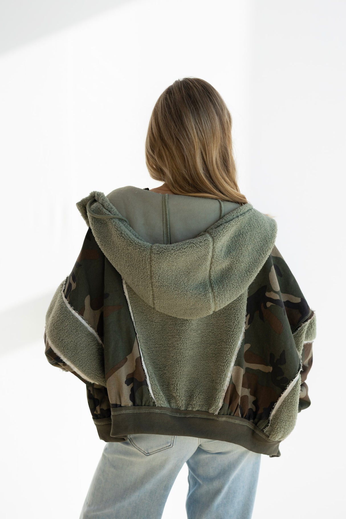 SHERPA ZIP UP JACKET