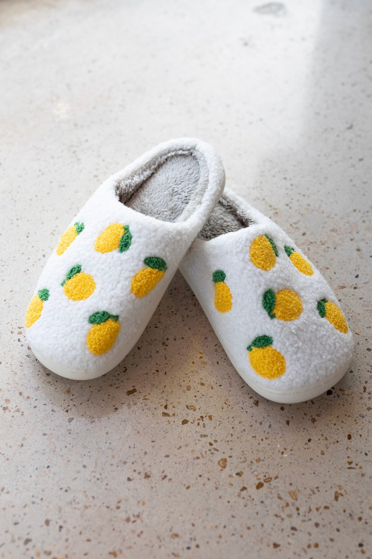 LEMON SLIPPERS