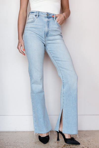 RYAN STRAIGHT SLIT JEAN