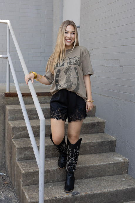 Willie Nelson Horseshoe Tee