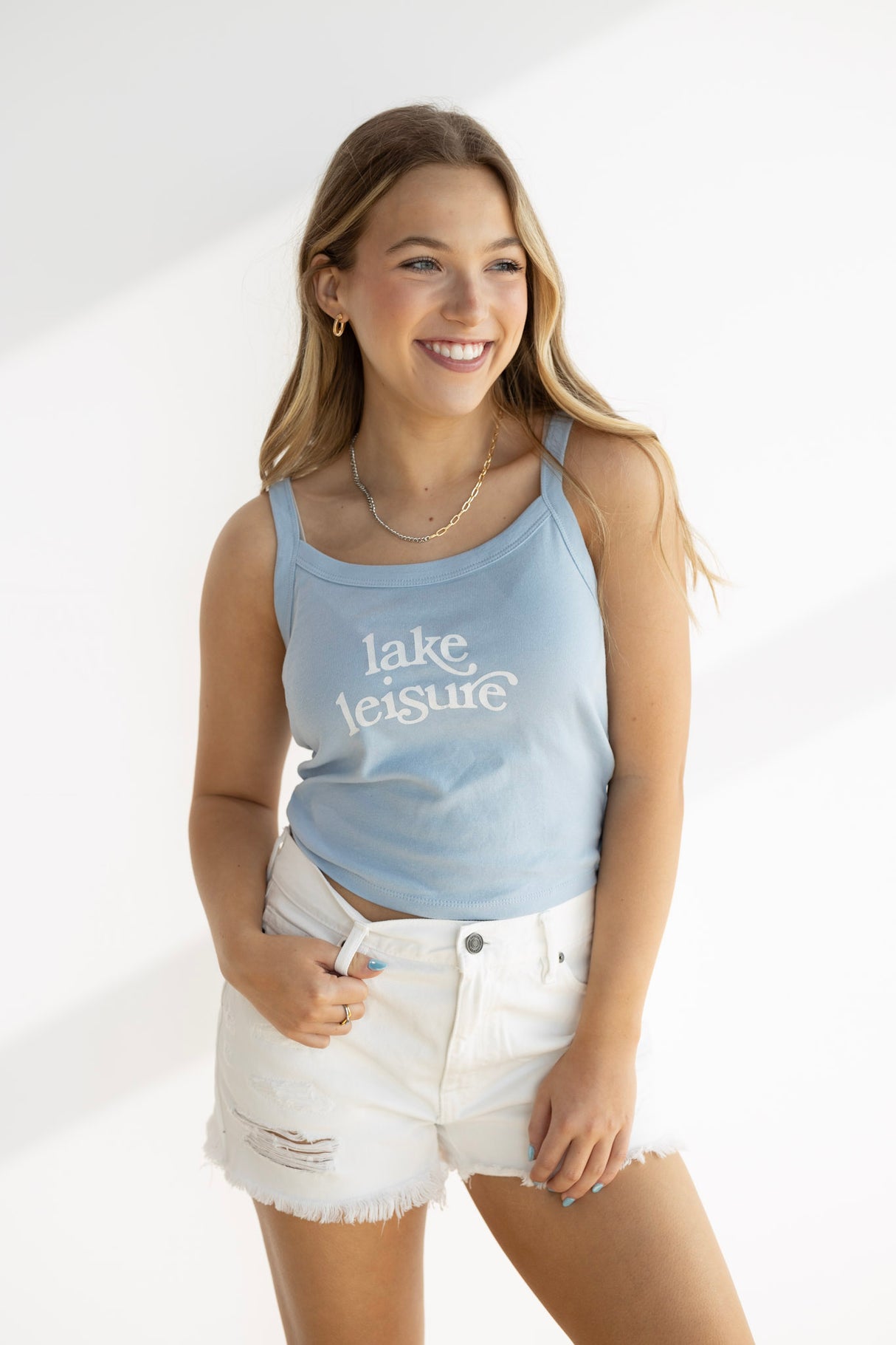 LAKE LEISURE TANK