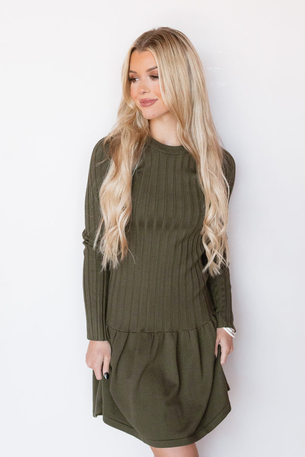 REGAN RIBBED FLARE DRESS