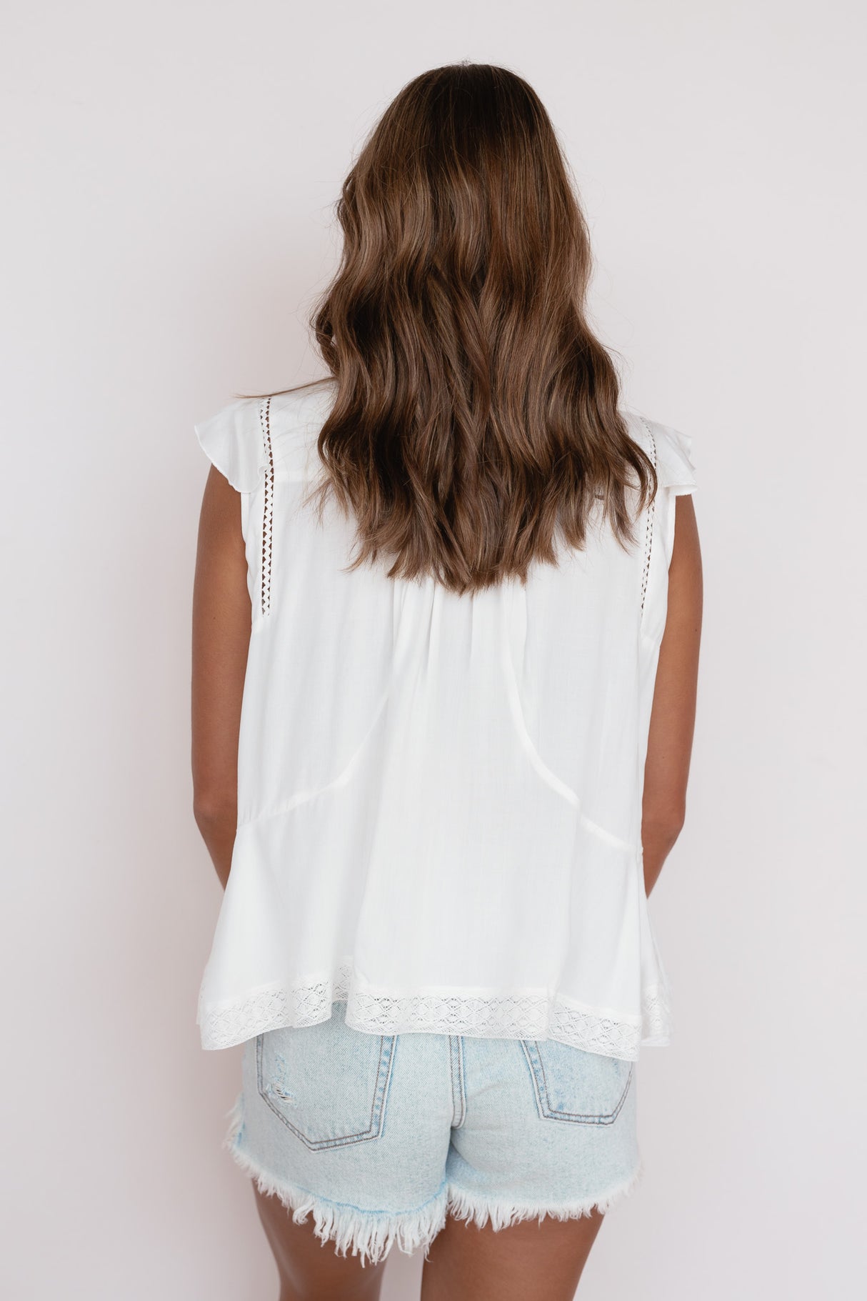 GENEVIEVE RUFFLE TOP