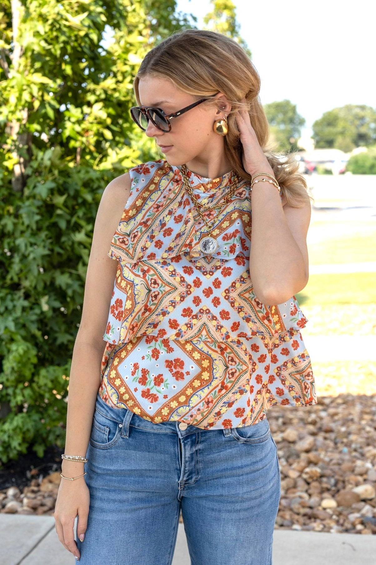 Mock Neck Sleeveless Top